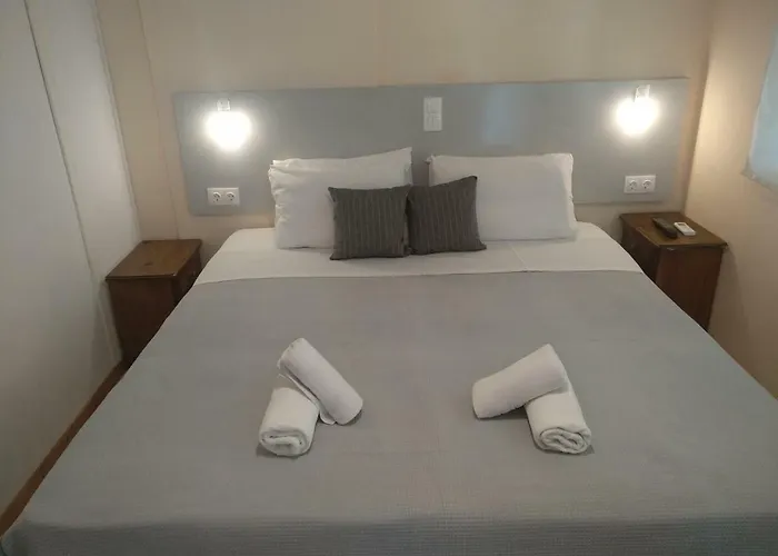 Despoina * Tsoukaladhes