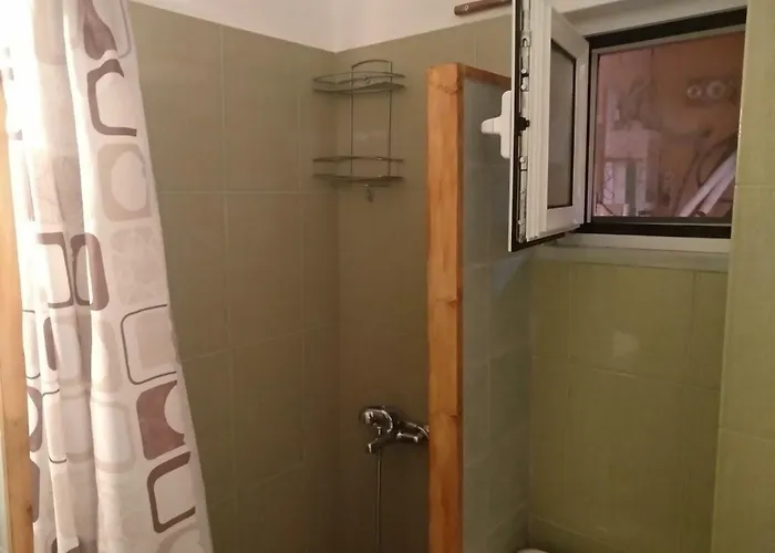 Despoina * Tsoukaladhes