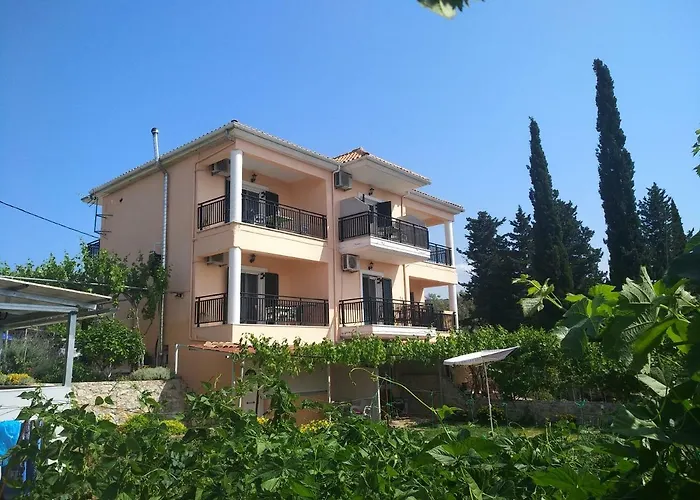 Despoina Apartment Tsoukaladhes